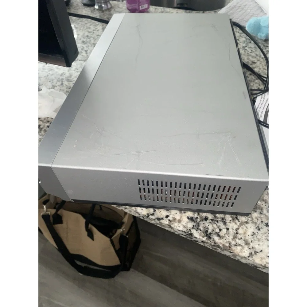 Samsung DVD-V4600C DVD/VCR 4 Head Hi-Fi Combo Player, No Remote/AV PARTS&REPAIR